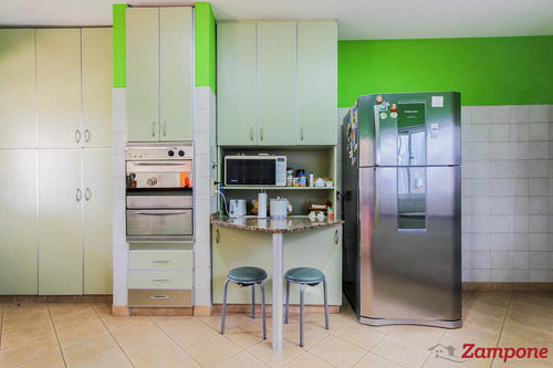 Casa En Boedo Con Parque Y Pileta