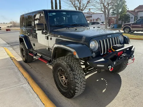 Jeep Wrangler 3.7 Unlimited Sahara 3.6 4x4 At