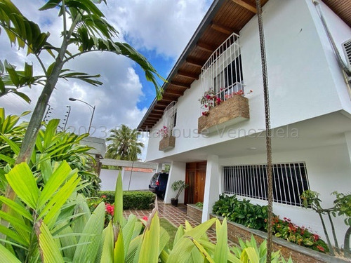 Casa En Venta En Cumbre De Curumo