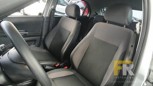 Imagem 7 de 12 de Volkswagen Gol 1.6 Msi Totalflex 4p Manual