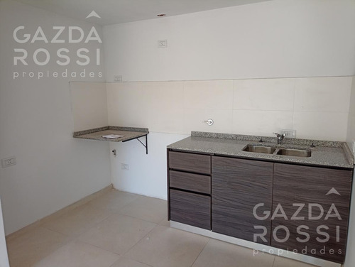 Imagen 3 de 5 de Departamento - Adrogue