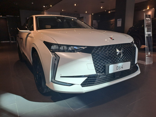 D.S. DS4 1.6 Performance Line 215 At8