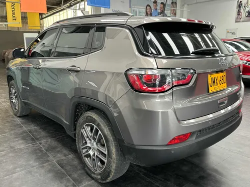 Jeep Compass 2.4 Sport 4x2