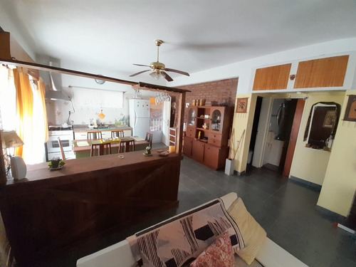 Vende Casa Quinta Con Dos Casas En Barrio Cerrado