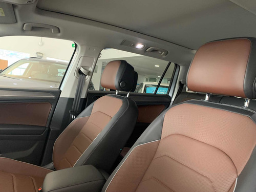 Imagen 13 de 15 de Volkswagen Tiguan 1.4 R-line 2022