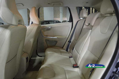 Volvo Xc 60 2.0 T5 Momentum 2016