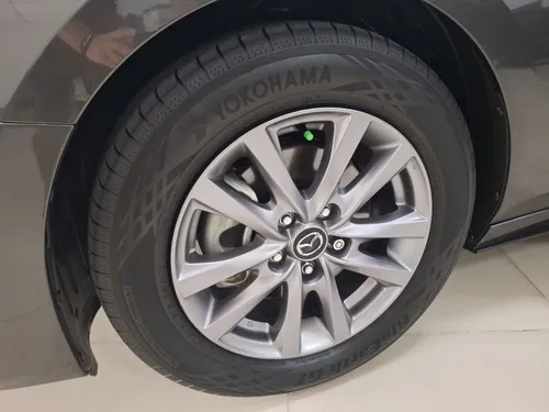 Mazda 3 TOURING HÍBRIDO
