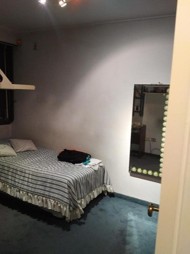 Imagen 13 de 27 de Venta- Excelente Casa - 8 E/ 41 Y 42 - Lote 10x60! La Plata