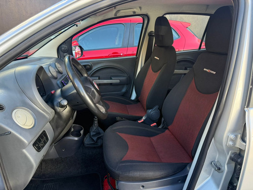 Fiat 2011 1.0 Vivace Flex 5p