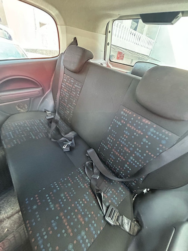 Fiat Uno 1.0 Vivace Flex 3p