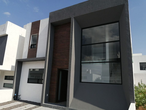 Estrena Casa En Juriquilla San Isidro, Estudio O 4ta Recamar