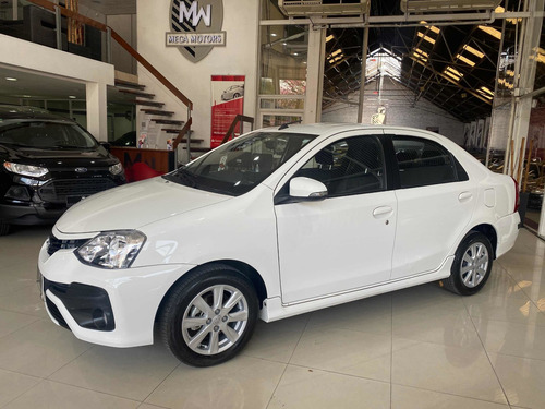 Toyota Etios 1.5 Xls 2017