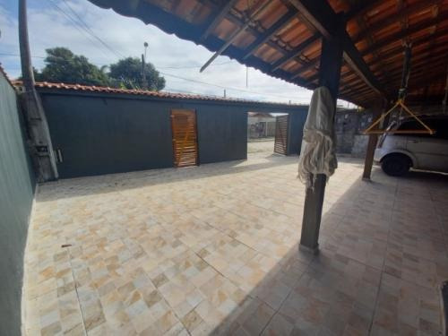 Imagem 10 de 14 de Boa Casa Com Financiamento Bancário E Piscina Em Itanhaém