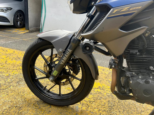 Yamaha Fz25