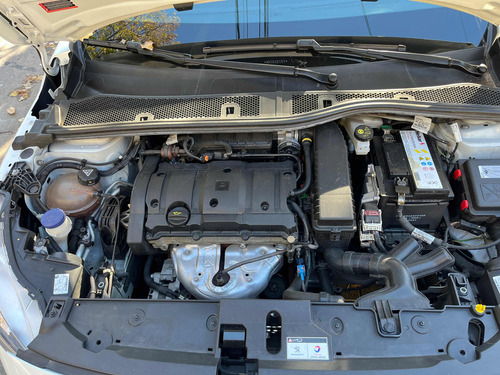 Peugeot 2008 1.6 Allure