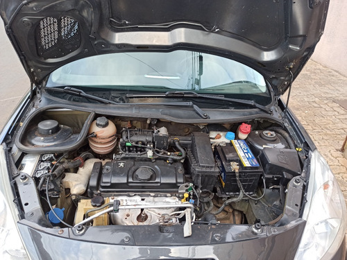 Peugeot 207 1.4 Xr 3p