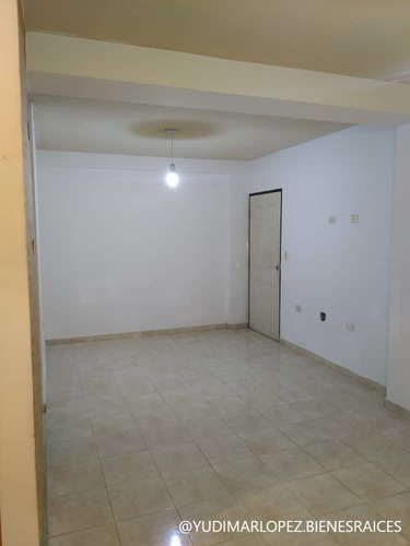 Imagen 7 de 21 de Apartamento En Venta Av. Intecomunal Conj. Res. La Pradera, Turmero - 04243178724