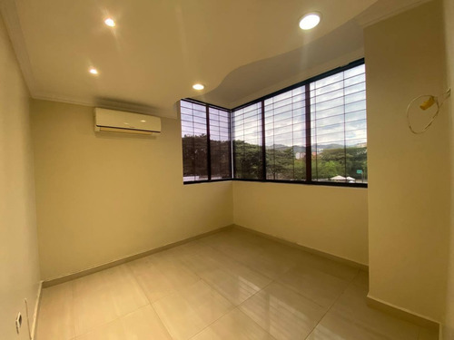 Imagen 13 de 25 de Apartamento En Alquiler Los Mangos 100% Planta Electrica