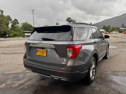Ford Explorer 2.3 XLT 4X4