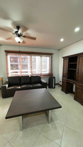 Imagen 3 de 8 de Venta Apartamento El Rosal