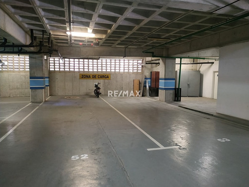 Venta De Oficina En El Edificio Tecnoavila, Boleíta Norte T4 172m2