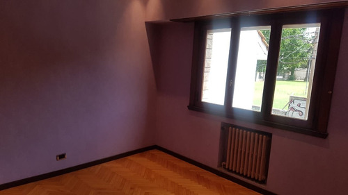 Imagen 22 de 24 de Venta Casa 5 Amb. La Perla. Impecable Estado. Lote 415 M2. 330505