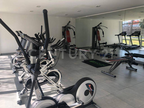 Departamentos En Venta De En Torre Nidum! A 1km De Ccu Y 3km D Angelopolis!