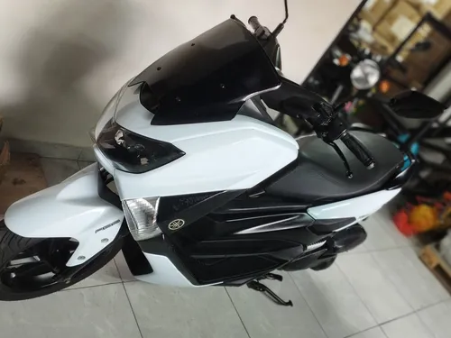 Nmax V1