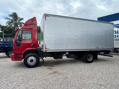 Cargo 1317 Com Baú