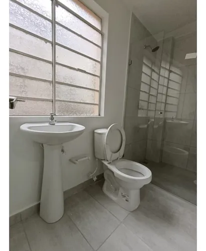 Se Vende Local Comercial/apartaestudio En Bombona