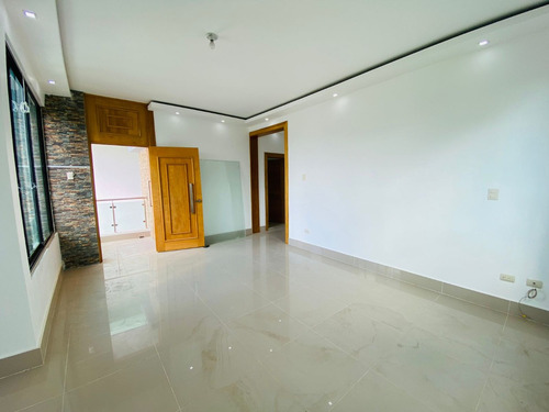 Casa De 2 Niveles Con 3 Habitaciones Y Piscina De Venta En Residencial Cerrado De Pontezuela, Av. 27 De Febrero!