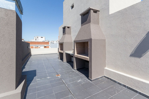 Venta De Semipiso De 3 Ambientes En Caballito