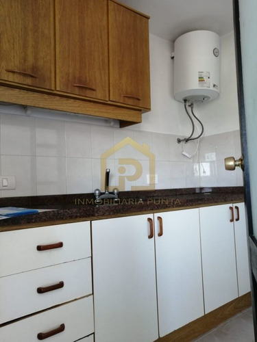 Imagen 5 de 5 de Venta Apartamento De 2 Dormitorios Con Excelente Ubicación, Maldonado Centro