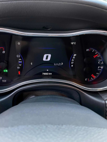 Imagen 16 de 19 de Jeep Grand Cherokee 2014 6.4 Srt Atx 465hp At