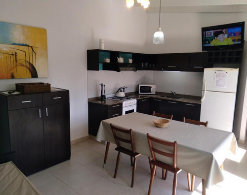 Venta Departamento Villa Gesell Complejo De 6 Unidades A 200m De La Playa