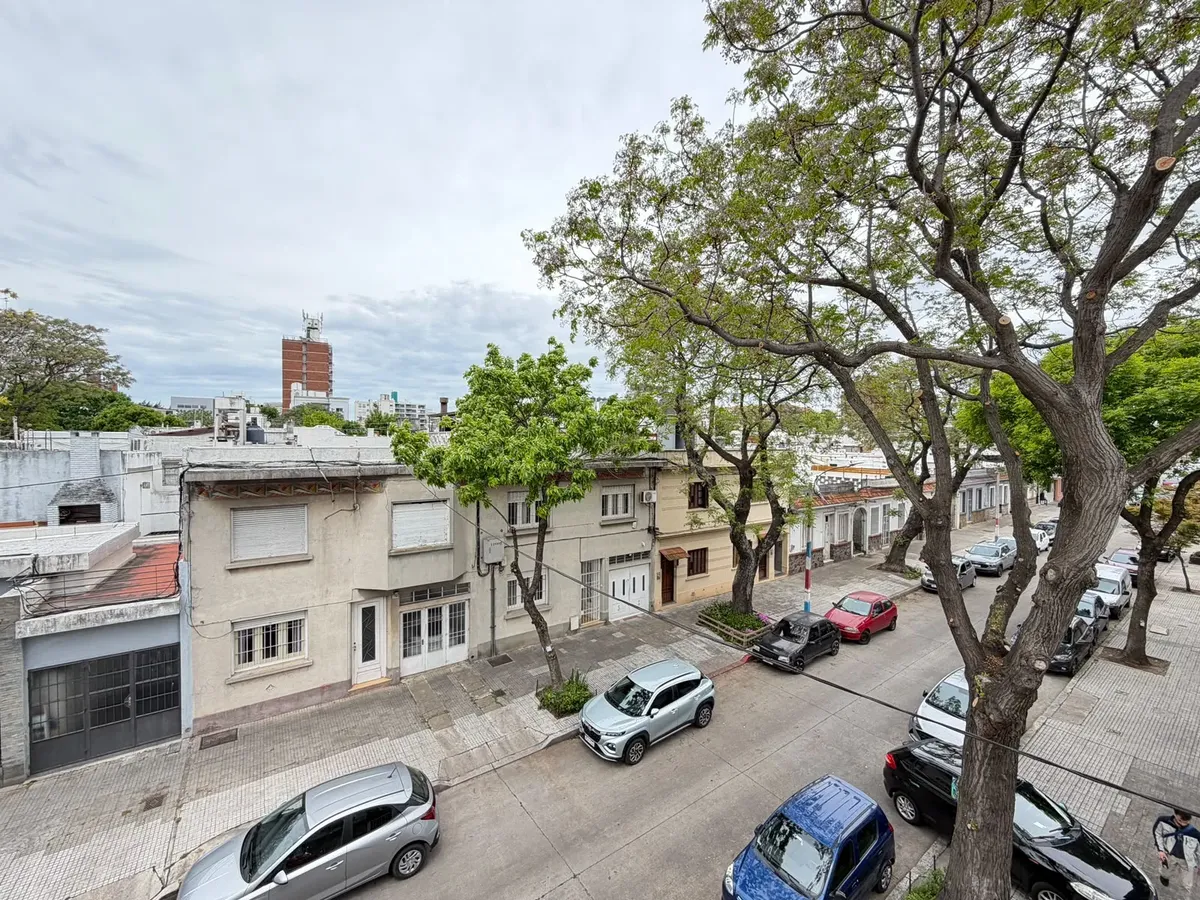 Alquiler Apartamento 2 Dormitorios Al Frente Cocina Definida / La Blanqueada · Foto 2