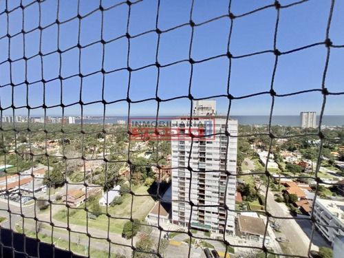 Imagen 2 de 26 de Jardines Del Country - Punta Del Este