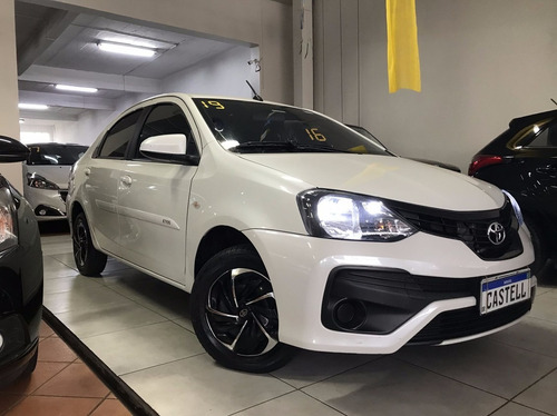 Imagem 1 de 15 de Toyota Etios 1.5 X Sedan 16v