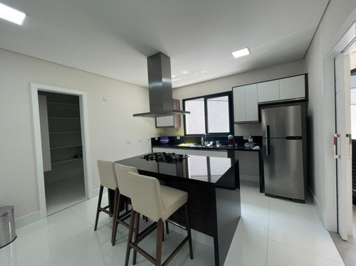 Casa De Alto Padrão Para Locação Em Alphaville - Gênesis 2 - Casa 560m² - 6 Suítes - 6 Vagas - Mobiliada - Cnclp1102-2
