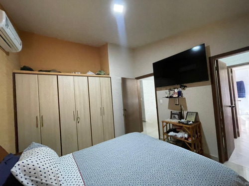 Excelente Townhouse Duplex Urb.brisas De San Miguel A Cinco Minutos Del Sambil