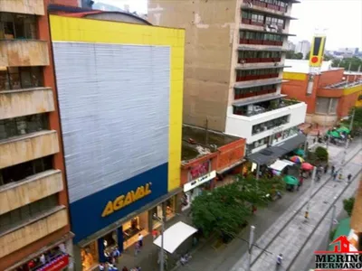 Oficina en arriendo