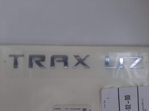 Emblema De Letras Traseras Originales Chevrolet Trax Ltz