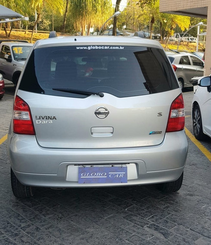 Nissan Livina 1.8 S 16v Flex 4p Automático