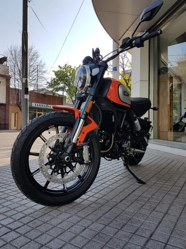 Imagen 5 de 15 de Scrambler Icon Naranja 0km 2022 Ducati Rosario