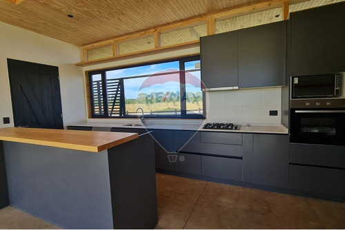 Moderna Casa En Condominio La Reserva Frutillar