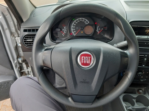 Imagem 9 de 10 de Fiat Strada Working 1.4 8v Flex Cabine Simples Completa