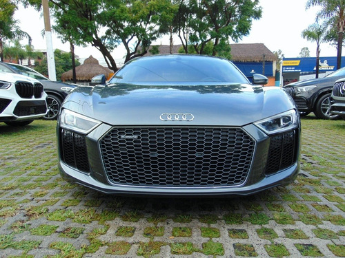 Imagen 2 de 12 de Audi R8 V10 2017 Quattro Gris