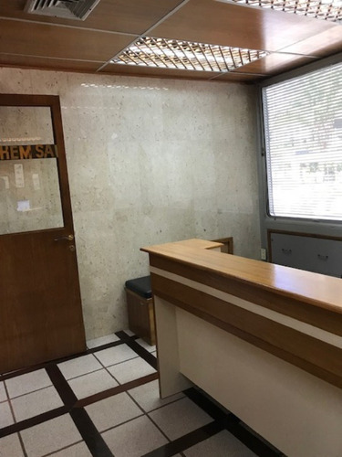 E Alquila Oficina-64m²-4puestos Trabajo-recepcion-a/a-santa Paula/cafetal