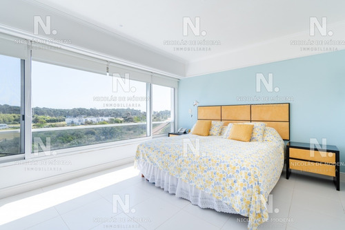 Penthouse Primera Fila Playa Brava- Ref: 3647