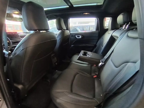 Jeep Compass 1.3 Serie At6